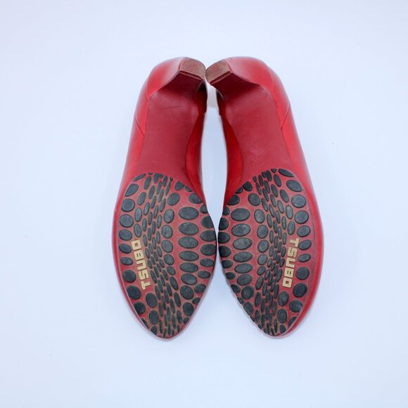 Tsubo Red Leather Heels Pumps Size 7.5 - Picture 8 of 8